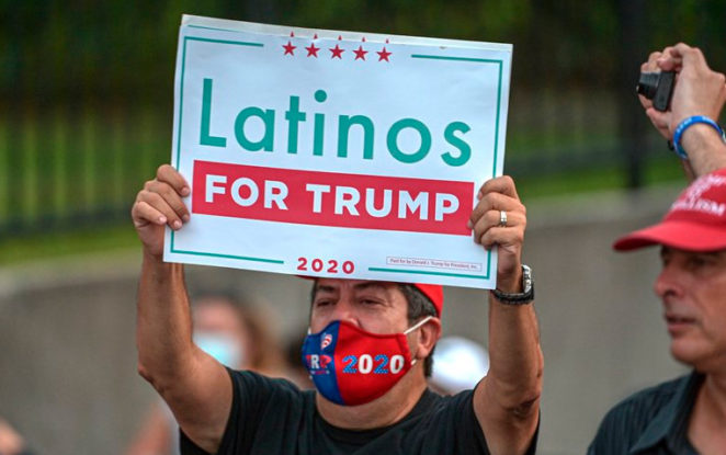 Grupo de latinos apoyan la candidatura de Donald Trump