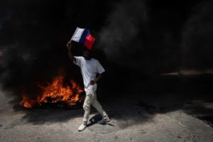 Protestas en Haití causan el cierre de la embajada de República Dominicana. Foto EFE